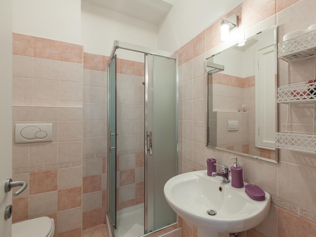 Bed and Breakfast Dormi A Roma Exterior foto